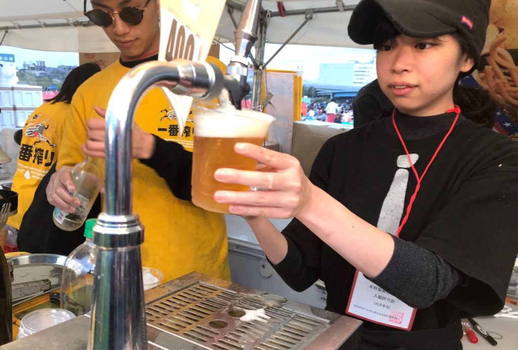 【画像】二子玉川花火大会のビール