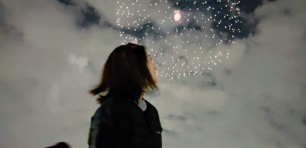 【画像】花火大会の神ショット嫁ver