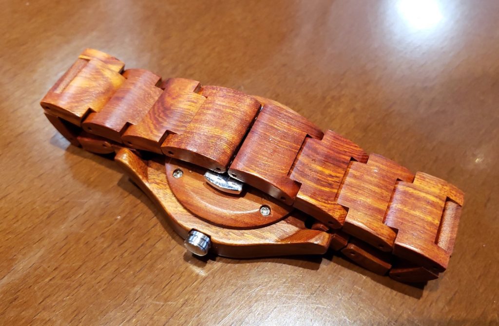 【画像】被らない木製腕時計ベルトアップ